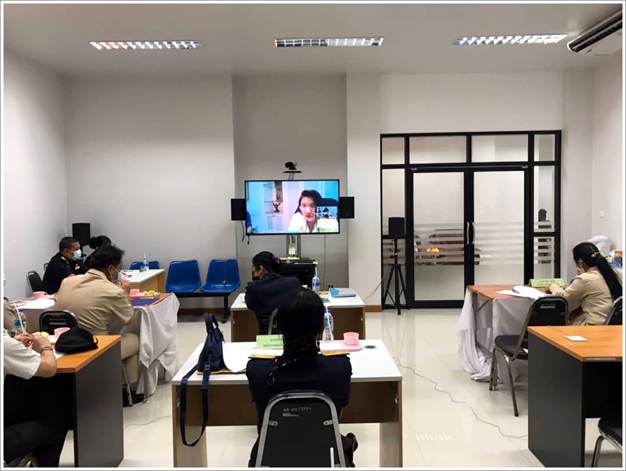 ﻿ผู้ตรวจราชการกระทรวงยุติธรรม ประชุมตรวจราชการประจำปีงบประมาณ พ.ศ. 2564 ผ่านระบบการประชุมทางไกลผ่านจอภาพ (Video Conference System) ในพื้นที่จังหวัดเพชรบูรณ์